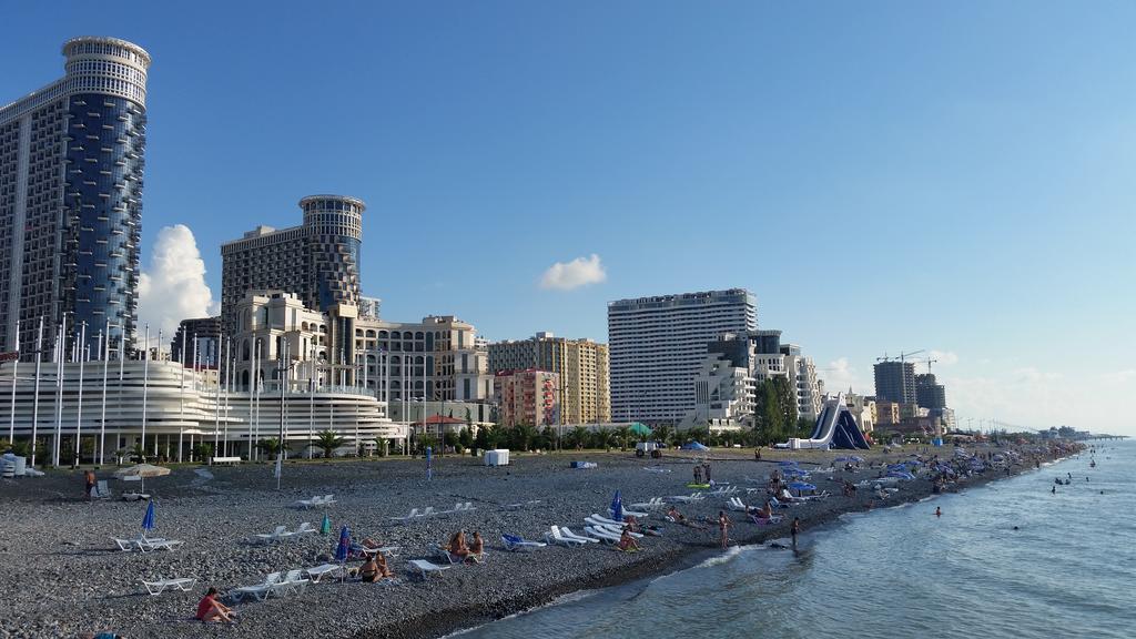 Orbi Dima Apart. Batumi Exterior photo